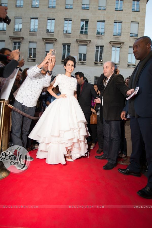 Kangana Ranaut Attends Premiere of Queen in Paris