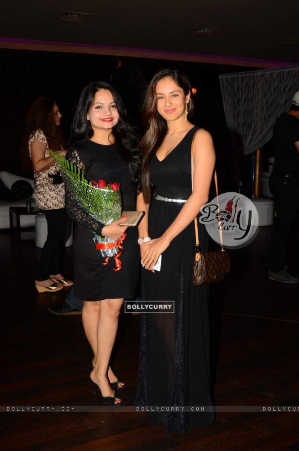 Giaa Manek at Munisha Khatwani's Birthday Bash