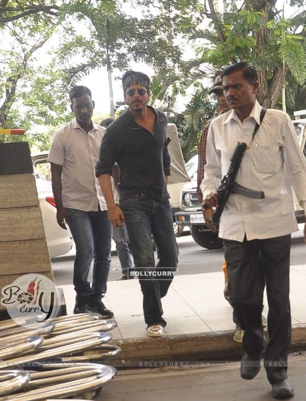 Shah Rukh KhanSnapped at Airport
