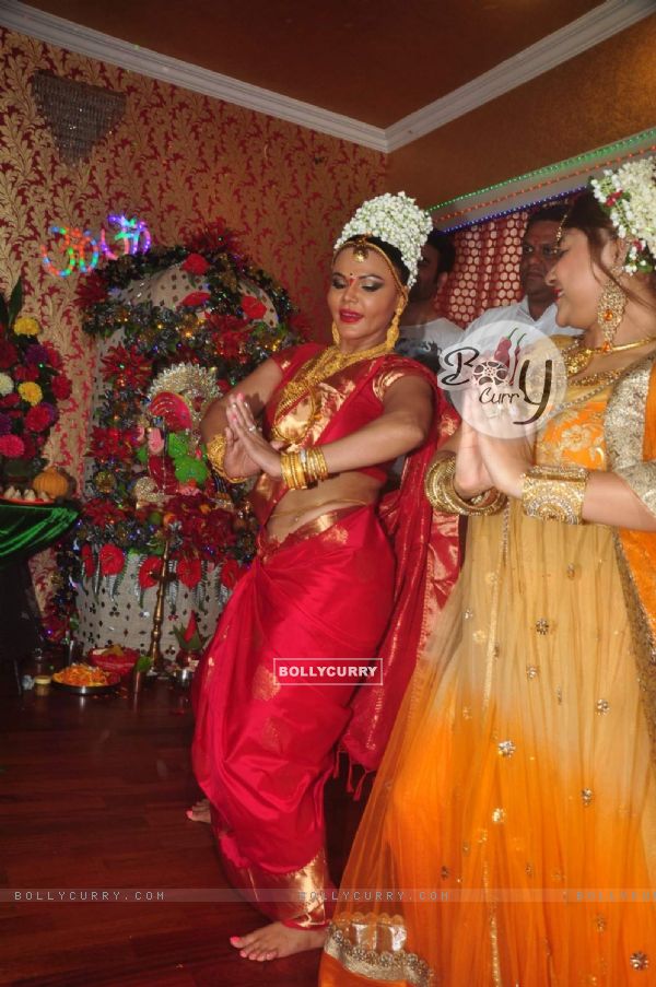 Rakhi Sawant Dances  on Her Ganpati Celebration