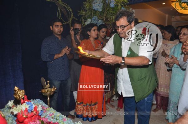 Subhash Ghai Does Ganpati Pooja at Salman's Residence