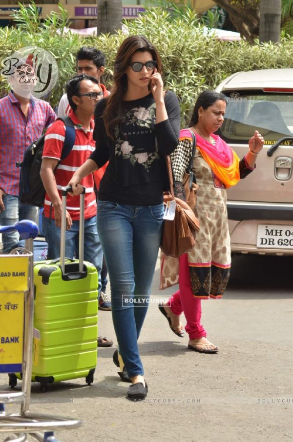 Kriti Sanon Back from Hyderabad Shoot