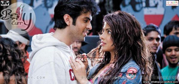 Priyanka Chopra and Harman Bewaja lovable scene (37890)