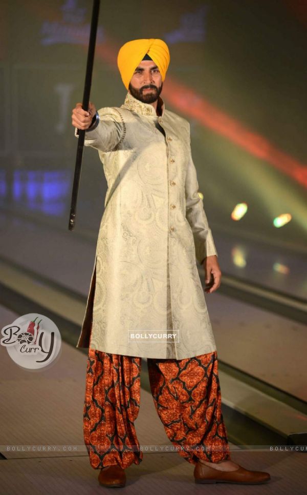Akshay Kumar at the Bling Fashion Show (379788)