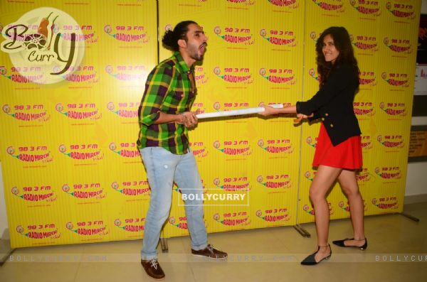 Sonali Sehgal and Sunny Singh Nijjar at the Promotions of Pyaar Ka Punchnama 2 at Radio Mirchi