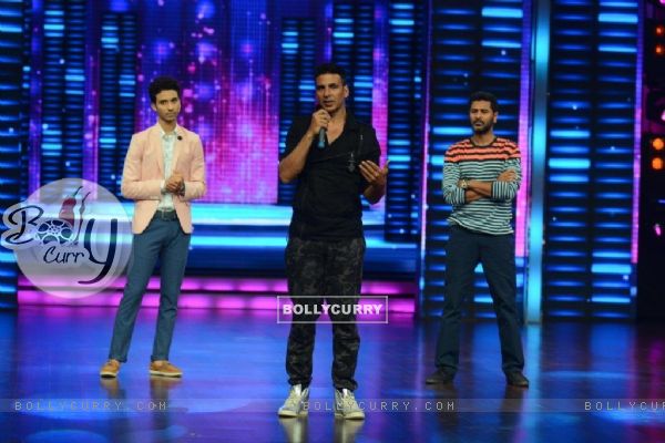 Akshay Kumar and Prabhu Deva for Promotions of Singh is Bling on Dance Plus with Host Raghav Juyal