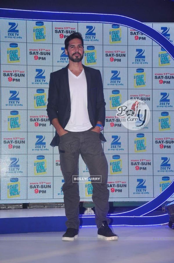 Dino Morea at Launch of Zee TV 'I Can Do That'