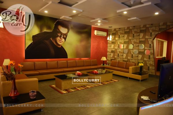 Living Room of Salman Khan's Chalet at Bigg Boss Nau Sets "Double Trouble" Gets a Superhero Twist