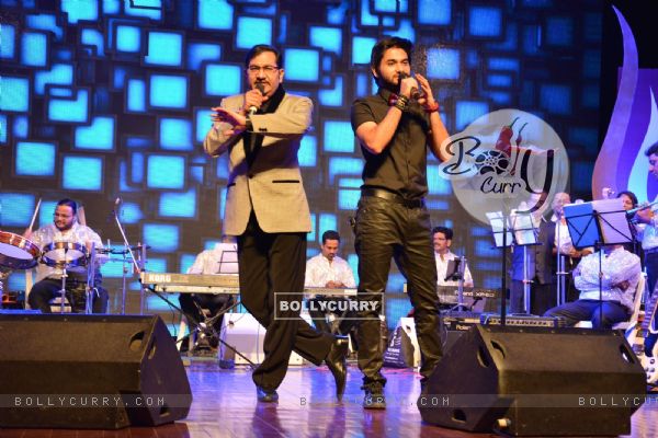 Sudesh Bhosale and Siddhant Bhosale Performs at 'Amitabh Aur Main' Concert