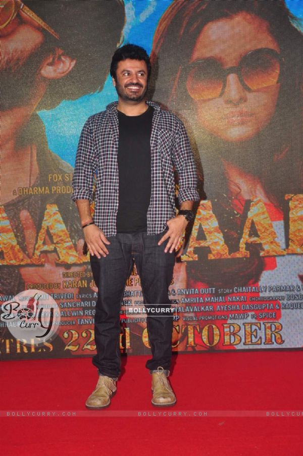 Vikas Bahl poses for the media at the Song Launch of Shaandaar (381086)