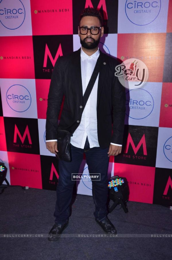 VJ Andy at Launch of Mandira Bedi's 'M The Store'