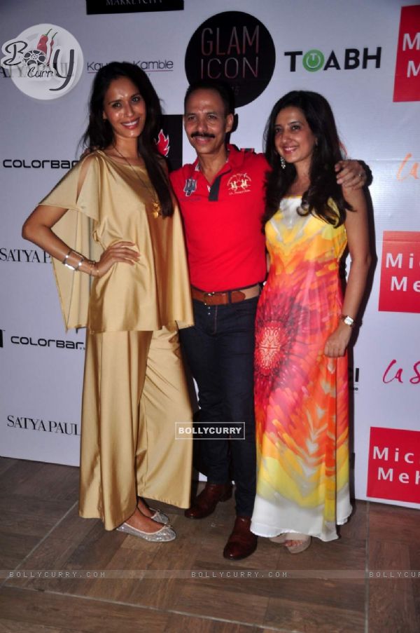 Ujwala Raut, Mickey Mehta and Amy Billimoria at Glam Icon Launch