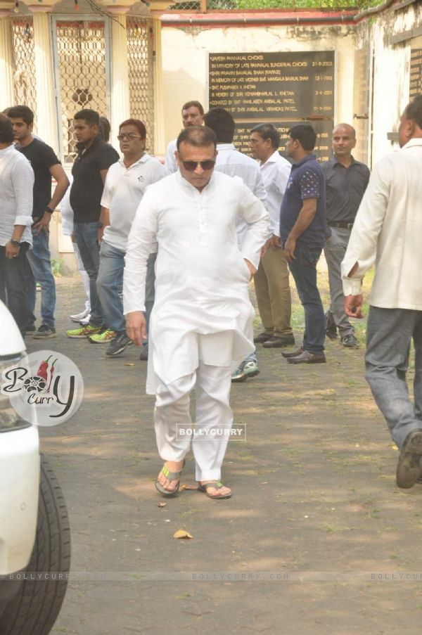 Annu Kapoor at Abhay Deol Father's Funeral