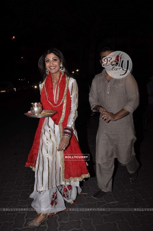 Shilpa Shetty and Raj Kundra snapped at Karva Chauth Celebrations at Anil Kapoor's Residence