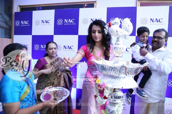 Trisha Krishnan Inaugurates NAC Jewellers