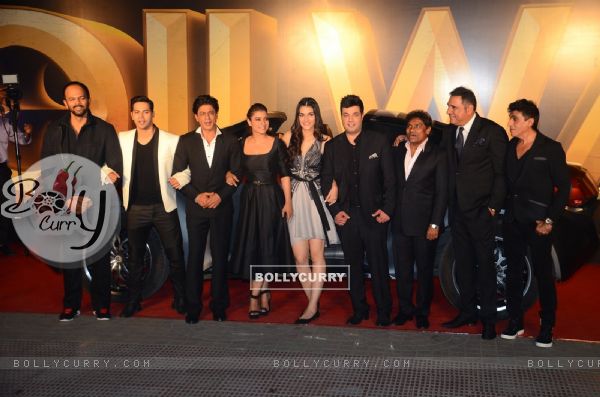 Whole Cast of 'Dilwale' at Trailer Launch (384039)