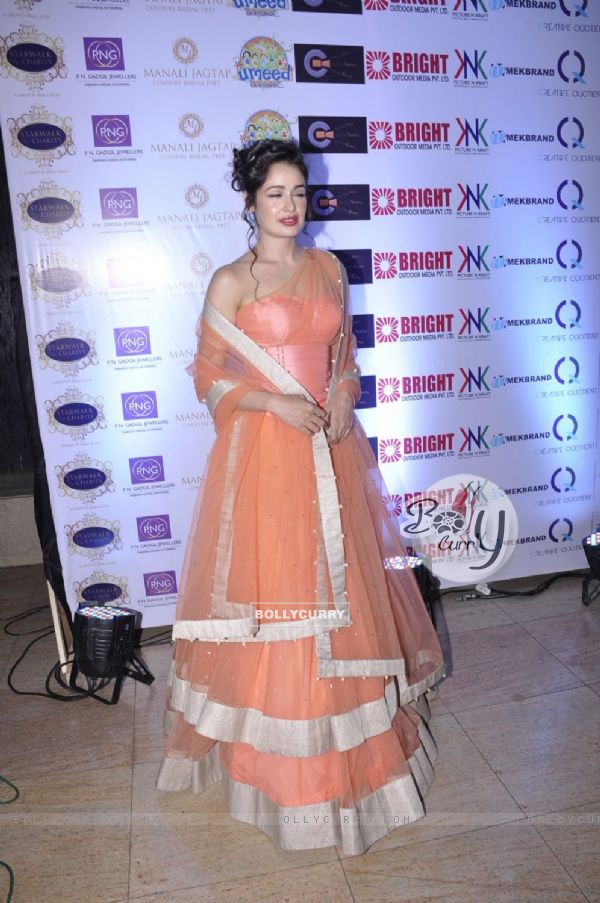 Yuvika Chaudhary at Manali Jagtap's Fashion Show