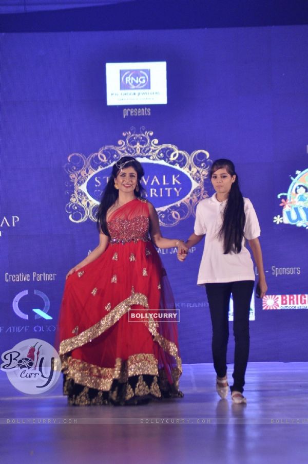 Shibani Kashyap at Manali Jagtap's Fashion Show