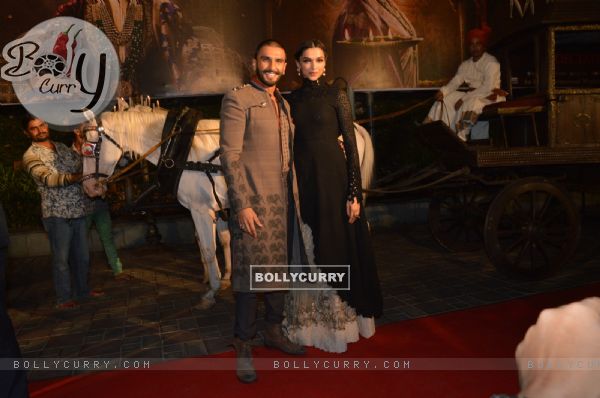 Ranveer and Deepika naied it at Trailer Launch of 'Bajirao Mastani'