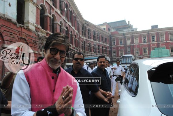 Amitabh Bachchan in Kolkata for a movie shoot