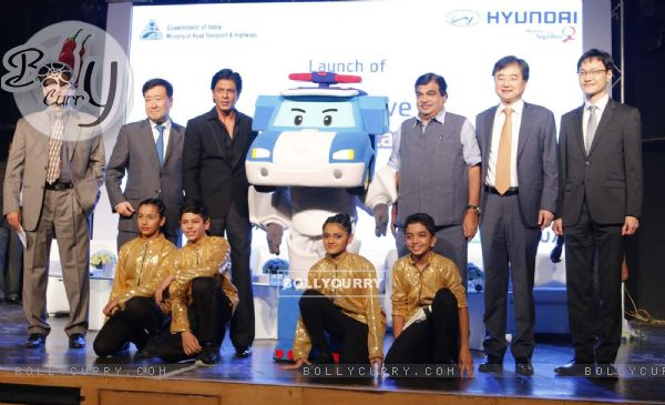 Shah Rukh Khan at Launch of 'Safe Move' Traffic Safety Campaign