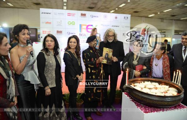 Gauri Khan and Muzaffar Ali at Inauguration of IREX