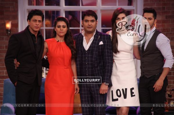 SRK, Kajol, Kriti and Varun on CNWK for promotions of 'Dilwale' (387278)
