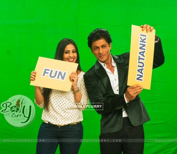 Shah Rukh Khan with Garima on Zoom's 'Yaar Mera Superstar' Show for Promotions of Dilwale (387399)