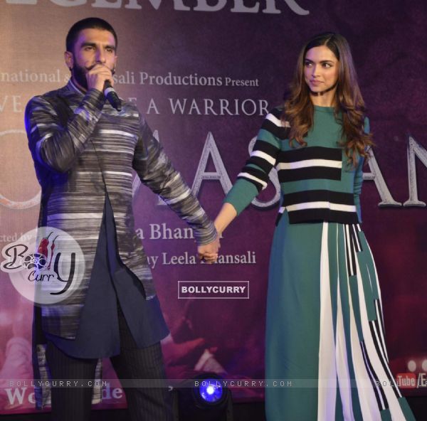 Ranveer Singh and Deepika Padukone for Promotions of Bajirao Mastani at Gurgaon