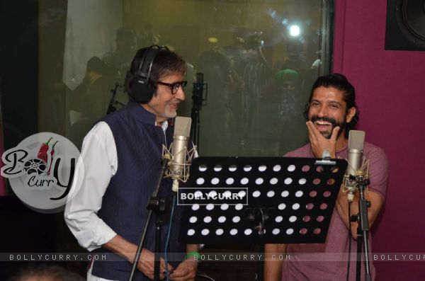 Farhan Akhtar and Amitabh Bachchan Records for Wazir (387672)