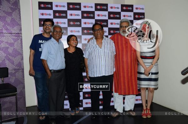 Saumya Tandon, Ranjit Kapoor, Satish Kaushik and Kundan Shah at Screening of Jaane Bhi Do Yaaro (387769)