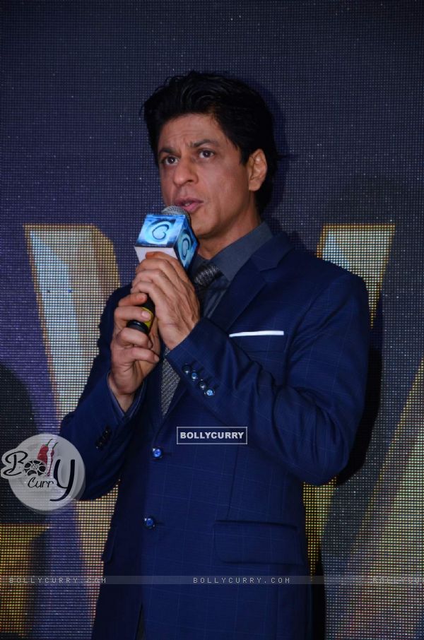 Shah Rukh Khan at Launch of 'Tukur Tukur' Song of Dilwale (387893)