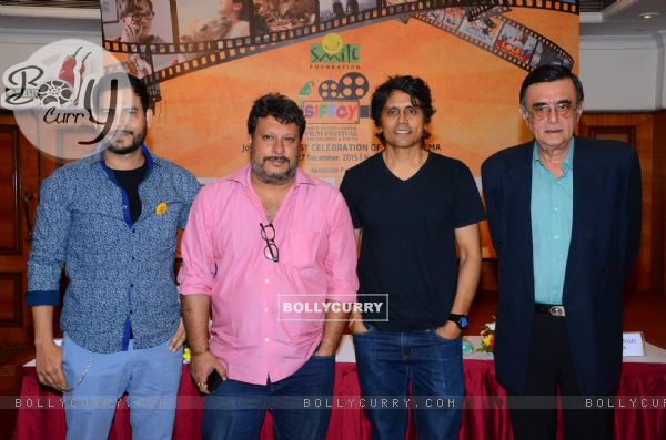 Nagesh Kukunoor, Tighmanshu Dhulia at Press Meet of Smile Foundation with Top Directors