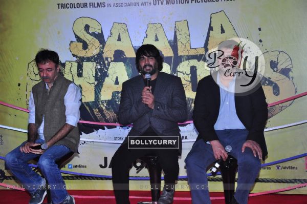 Rajkumar Hirani, R Madhavan and Siddharth Roy Kapoor at Trailer Launch of 'Saala Khadoos' (388081)