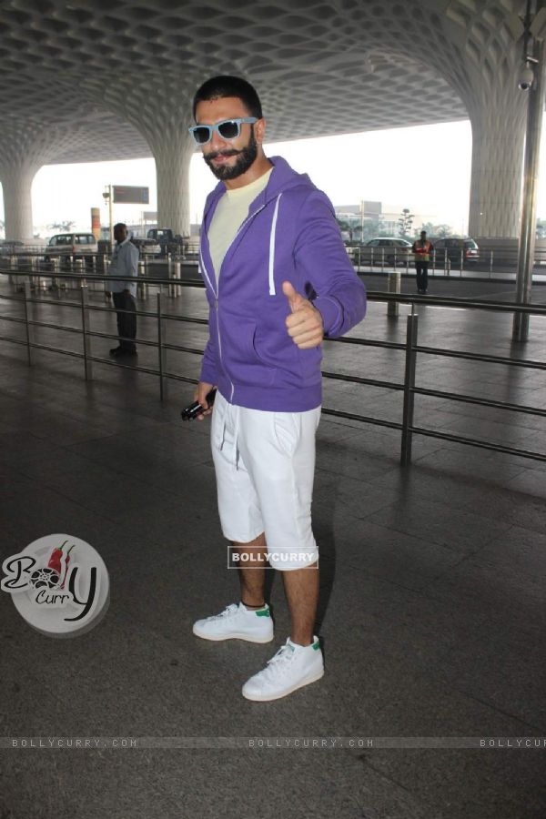 Ranveer Singh Snapped at Airport