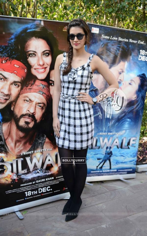 Kriti Sanon at Press Meet of 'Dilwale' in Delhi