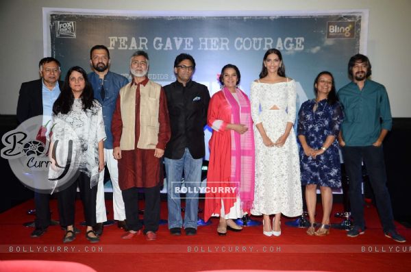 Sonam Kapoor and Shabana Azmi at Trailer Launch of Neerja (388309)