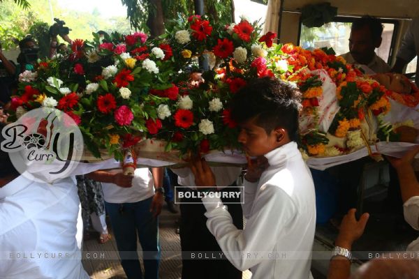 Sadhana Shivdasani's Funeral