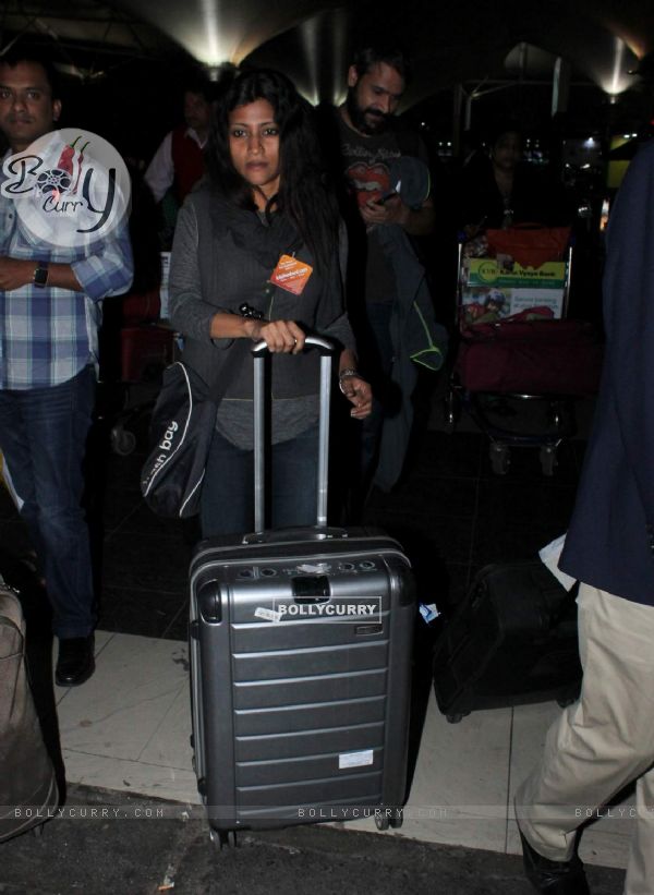 Konkona Sen Sharma Snapped at Airport