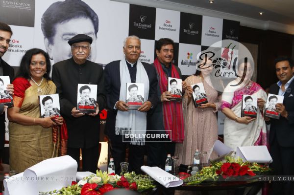 Shri L. K Advaniji, Sonakshi, Poonam and Shatrughan Sinha at Book Launch of 'Anything but Khamosh'