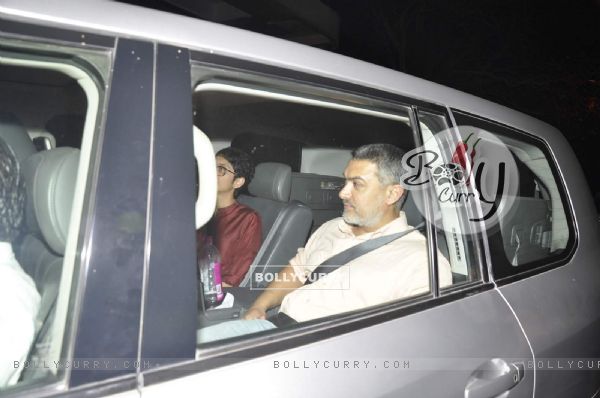 Aamir Khan and Kiran Rao Snapped in Bandra