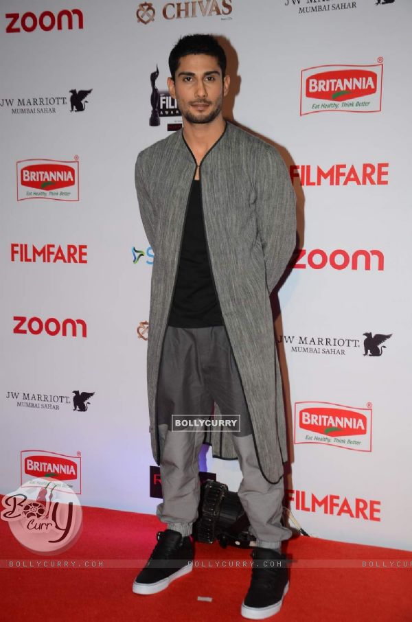 Prateik Babbar at Filmfare Awards - Red Carpet