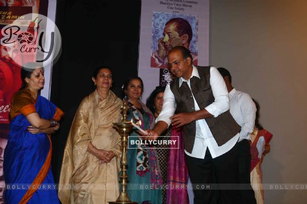 Shabana Azmi and Ashutosh Gowariker at Inauguration of 'Bimal Roy Film Festival'