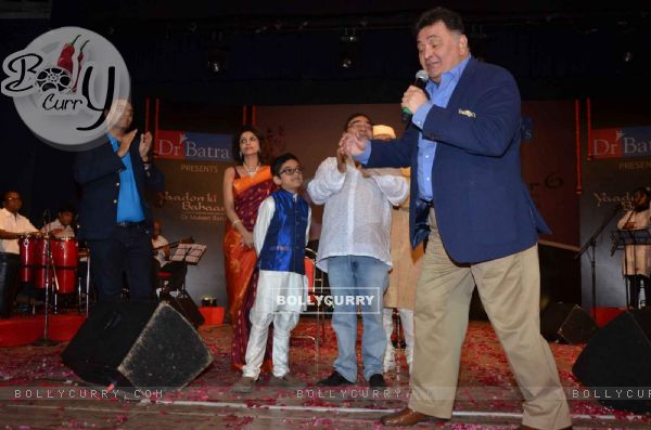 Rishi Kapoor Performs at Dr Batras Annual Musical Event 'Yaadon Ki Bahaar 6'