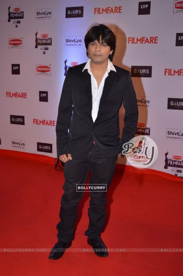 Ankit Tiwari at Filmfare Awards 2016