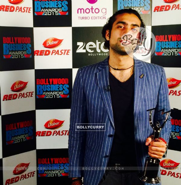 Jubin Nautiyal Won the 'Rising Musical Star Award 2015'
