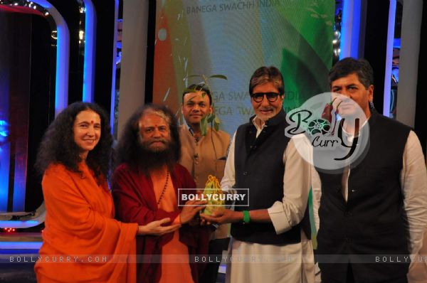 Amitabh Bachchan at NDTV Cleanathon