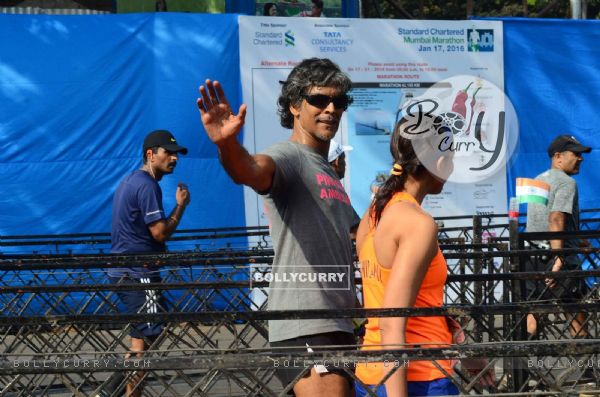 Pinkathon Ambassador Milind Soman at Mumbai Marathon