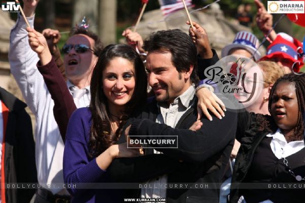 Kareena Kapoor and Saif Ali Khan enjoying