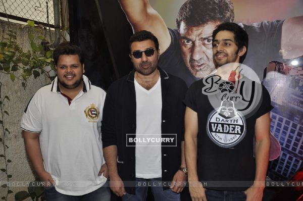 Sunny Deol, Rishab Arora and Shivam Patil at Launch of New Trailer of 'Ghayal Once Again' (392748)